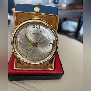 NEW ! Seiko Trip-Mate Travel Alarm Clock